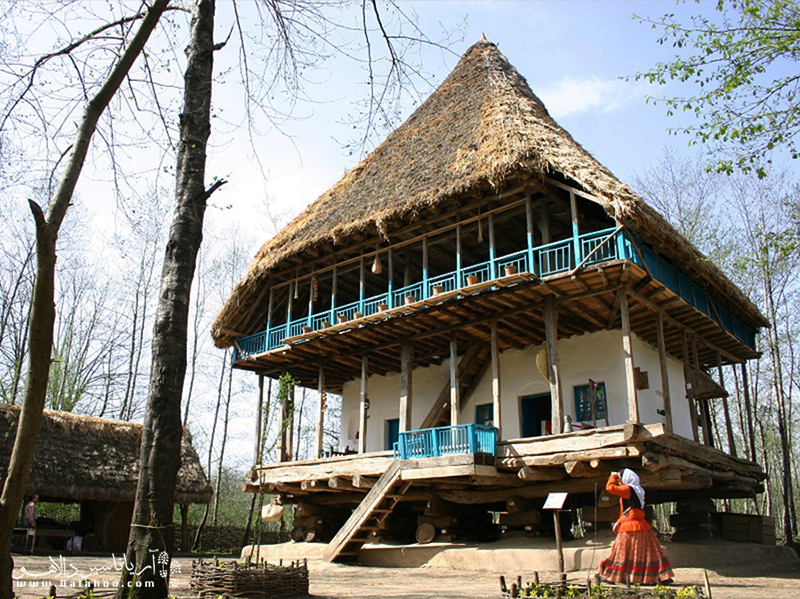 موزه میراث روستایی گیلان در در پارک جنگلی سروان رشت است.