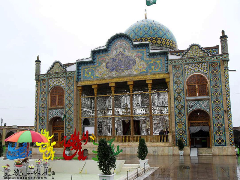 بنای اصلی امام‌زاده حسین متعلق به دوره صفویه است.