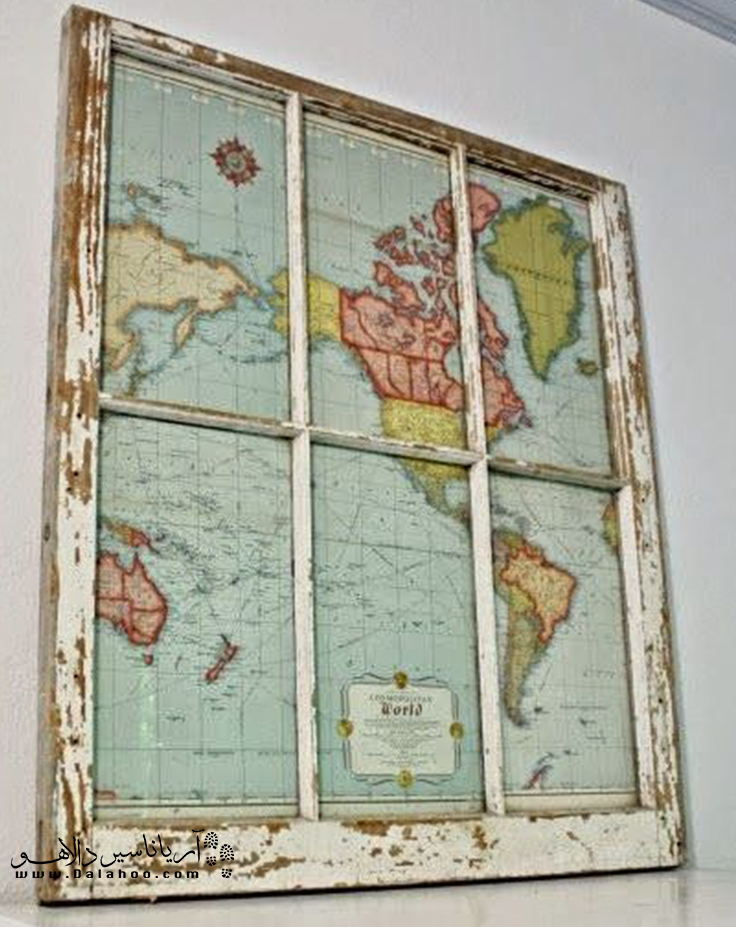 یک چارچوب پنجره چوبی قدیمی و یک نقشه از جهان به روی دیوار سفید خانه‌تان. ساده و خاص!