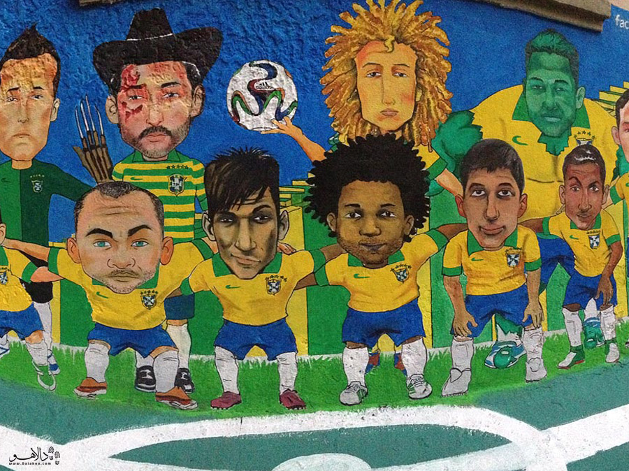 گرافیتی در ریو یکی از راه‌های نشان دادن عشق و علاقه‌ مردم ریو به فوتبال است.