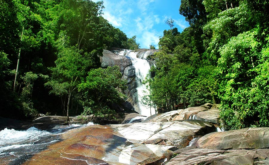 آبشار Telaga Tujuh