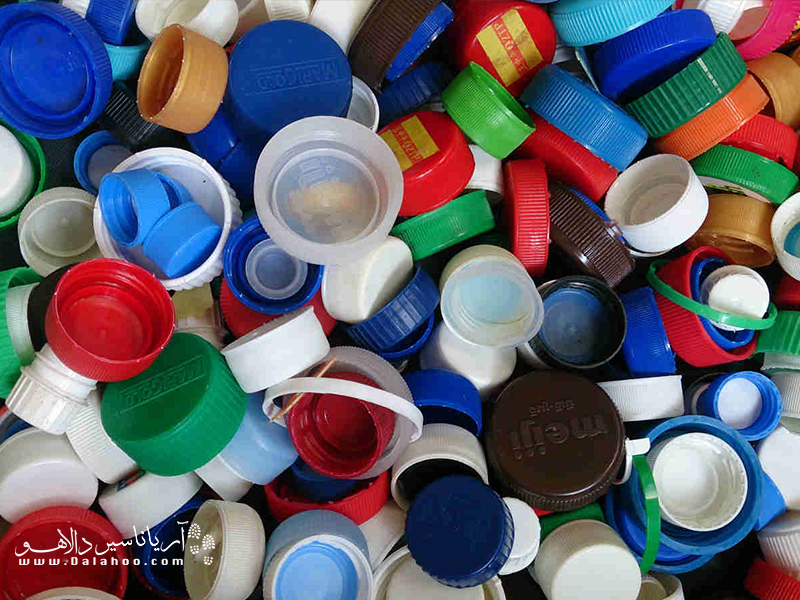 مواد پلاستیکی آثار مخربی در محیط زیست دارند و به راحتی تجزیه نمی‌شوند. با پیوستن به کمپین هستمت از آثار مخرب این مواد کم کنیم.
