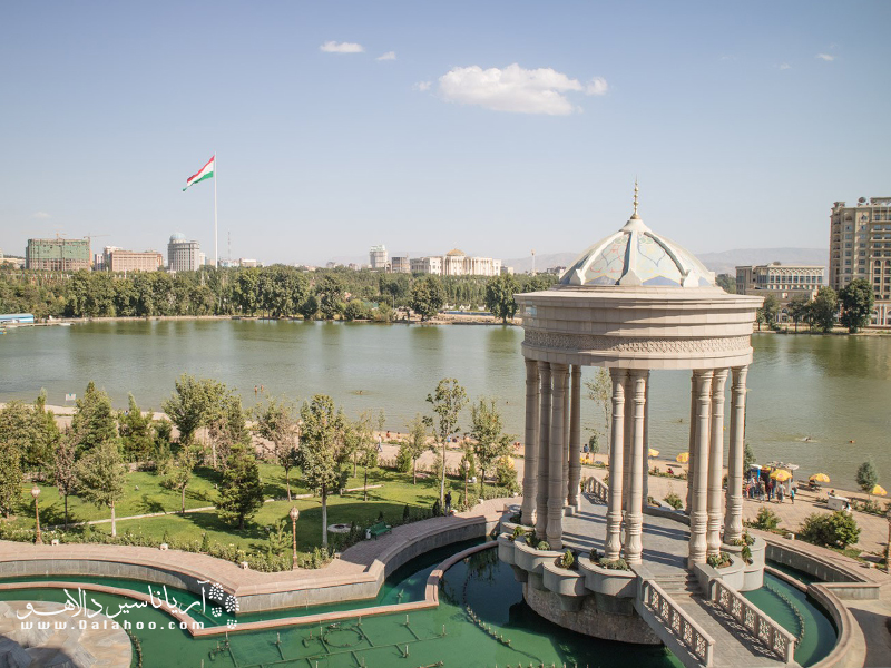 دوشنبه پایتخت تاجیکستان است.