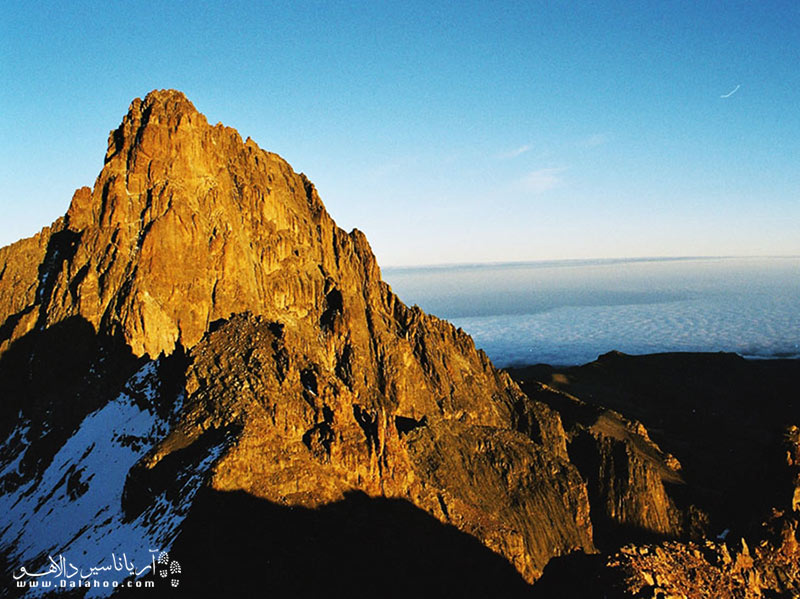 کوه کنیا دومین کوه بلند قاره آفریقا است که در سال 1997 در فهرست میراث جهانی یونسکو قرار گرفت.