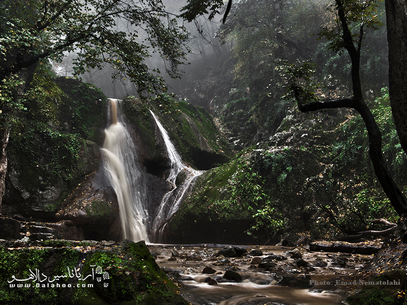 آبشار لوه، یکی از زیباترین آبشارهای استان گلستان.