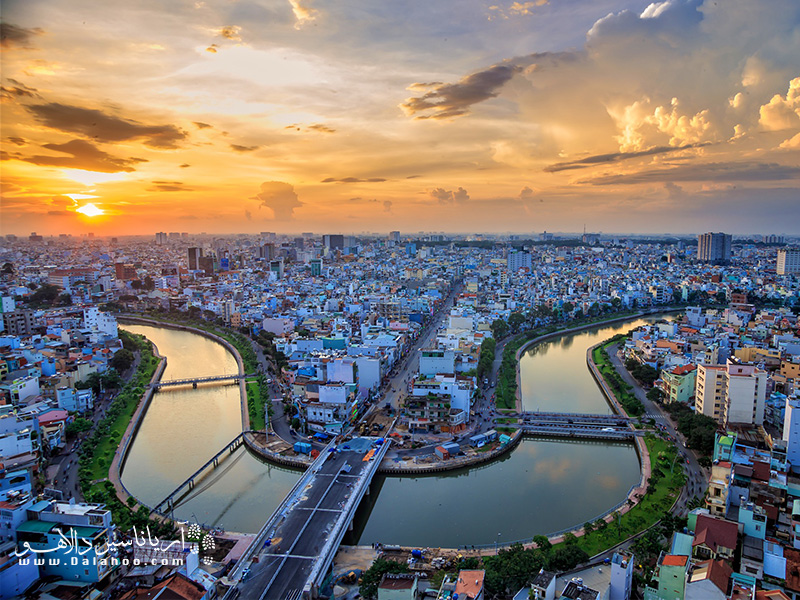 سایگون مرکز فعالیت‌های تجاری و اقتصادی ویتنام است.