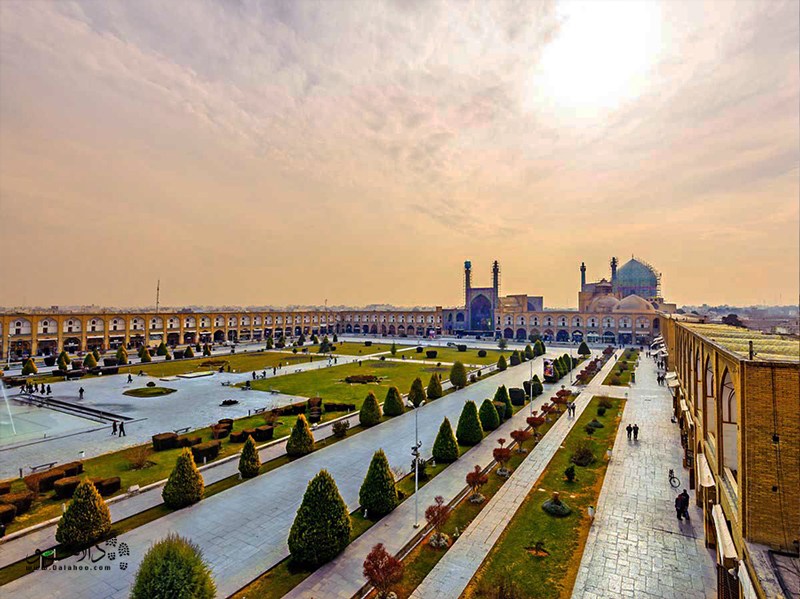 میدان نقش جهان زیبا در قلب اصفهان