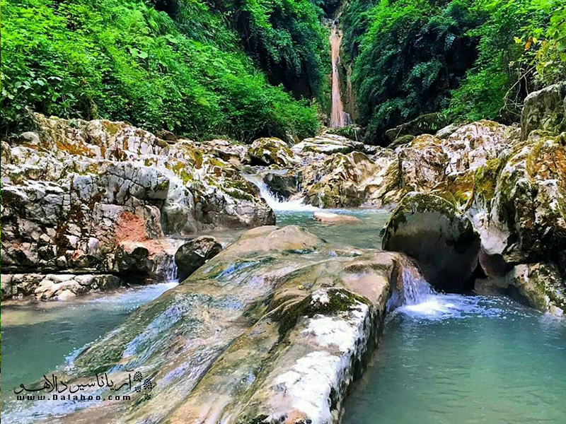 سوته راش، آبشاری در گوشه دنج جنگلی بکر.