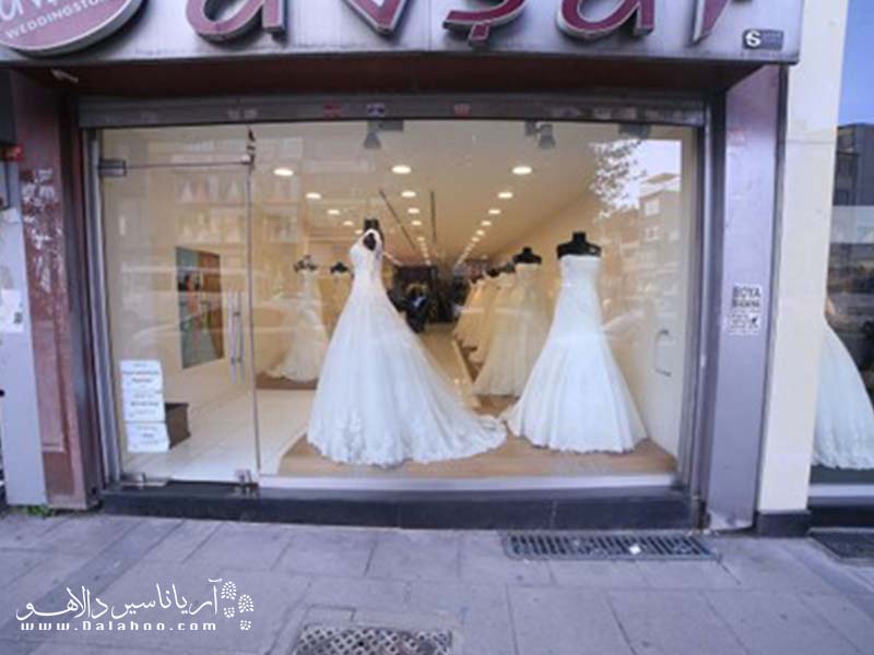 خرید لباس عروس در استانبول محله‌های مشخصی دارد.