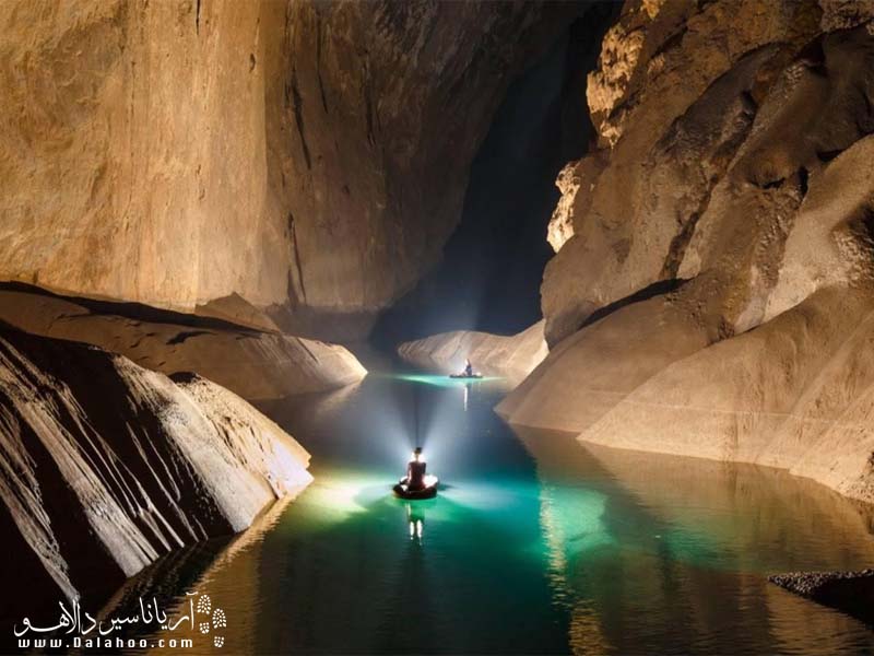 افسانه‌ای در ویتنام هست که می‌گوید خداب آب در این غار است