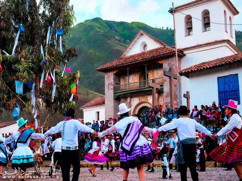در پرو جشن‌ها و فستیوال‌های بسیاری نیز برگزار می‌شود
