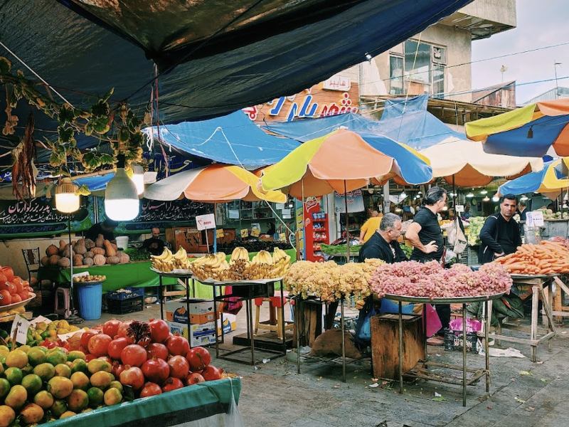 بازار رشت بزرگترین بازار روباز ایران با محصولات پر از طعم و رنگ است