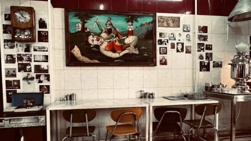 رستوران ضیافت در دل بازار رشت از بهترین غذاخوریهای رشت است