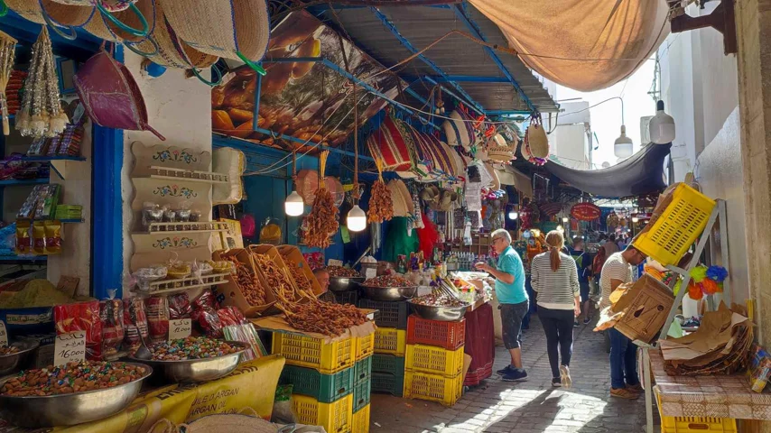 سوق سوسه در قلب تونس از بازارهای مهم و زیبای تونس است
