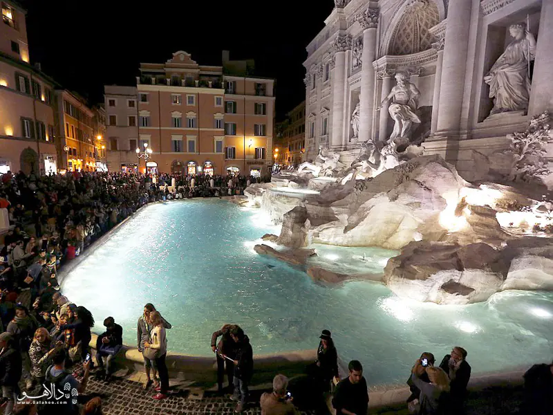trevi fountain