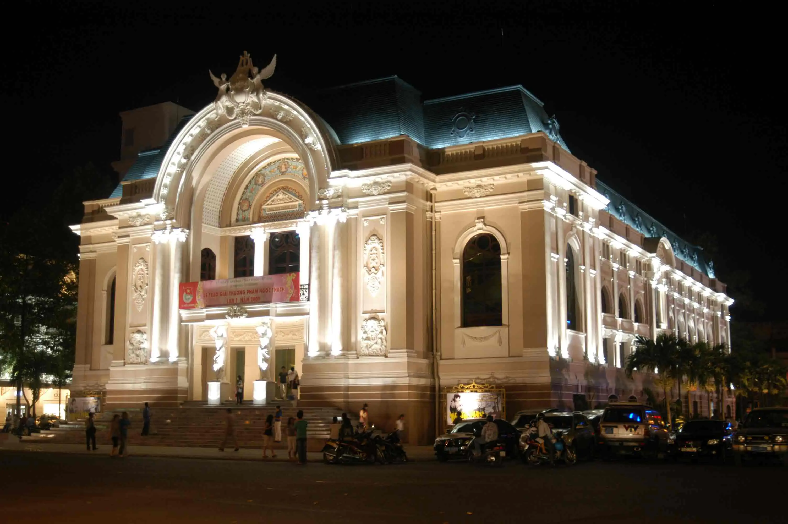 خانه اپرا opera house