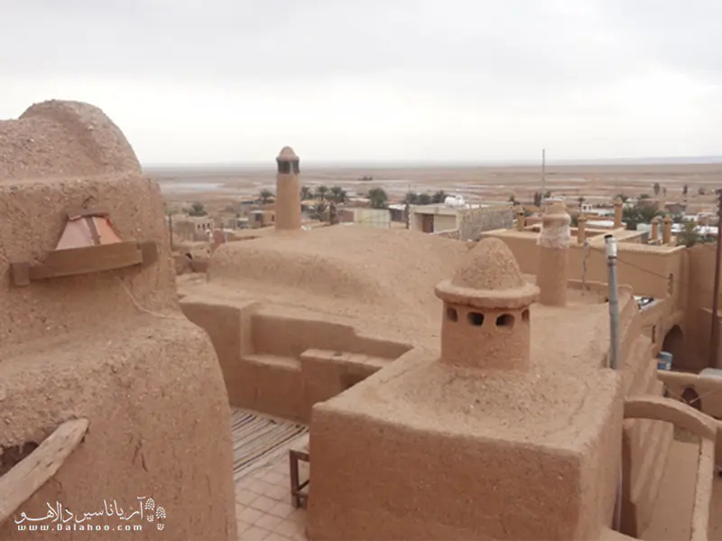 روستای گرمه در شهرستان خور و بیابانک و در دل کویر مصر قرار دارد.