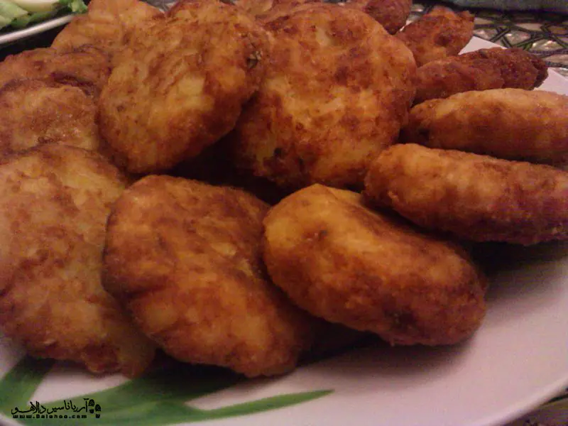 کفتا، غذایی شبیه به کتلت ما ایرانی‌هاست. 