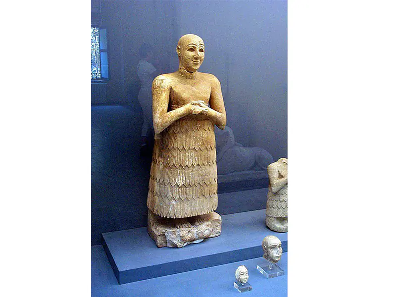 مجسمه لوگال دالو در موزه باستان شناسی استانبول.