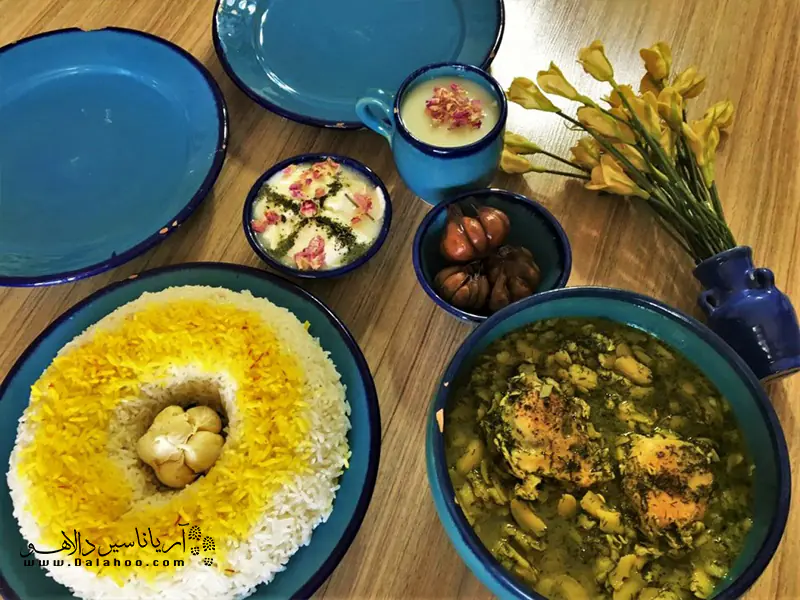 باقلاقاتق غذای پر طرفدار گیلانی است.