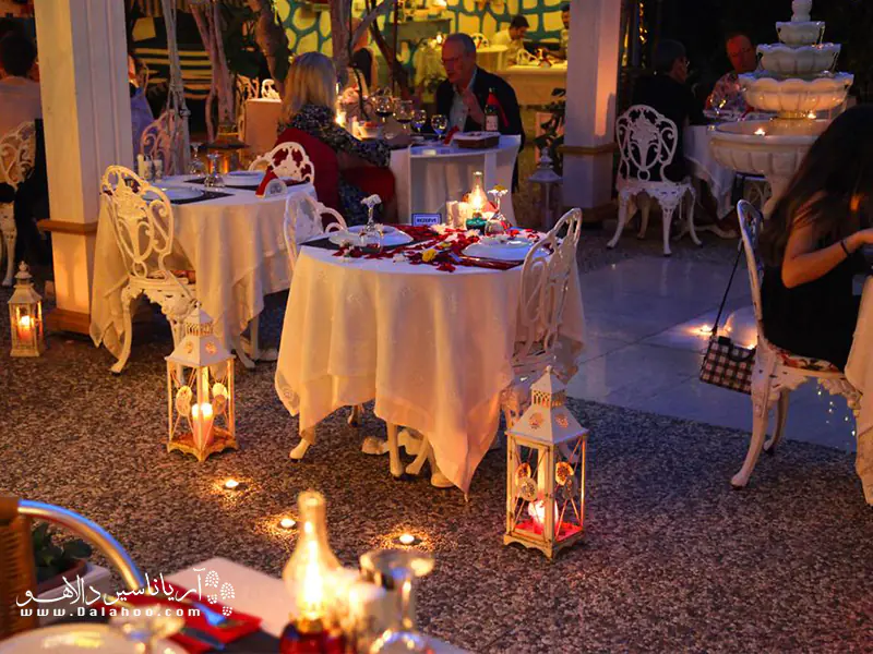 کافه هتل ada palas در بیوک آدا.