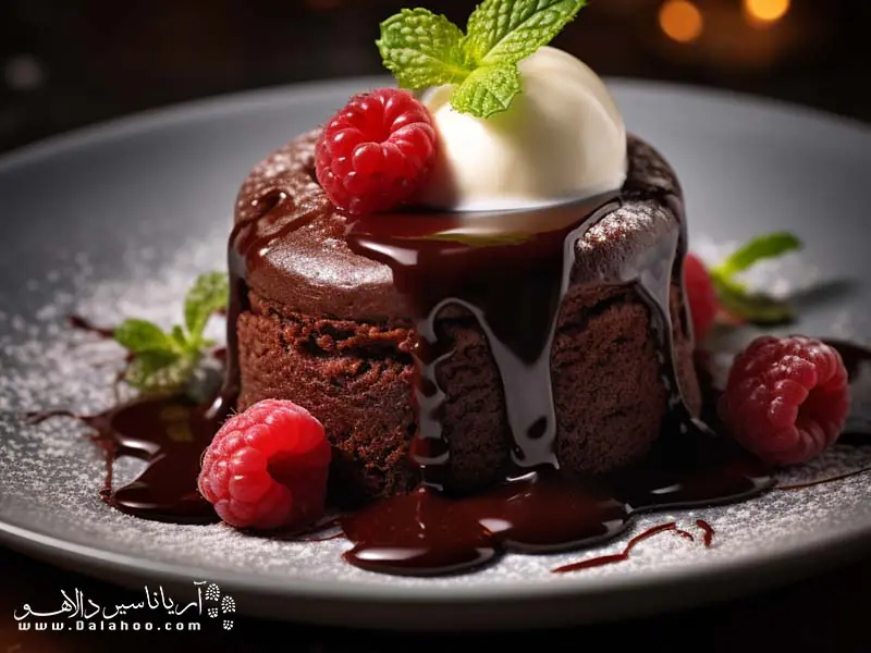 فوندانت شکلاتی طعمی شیرین و خوب دارد