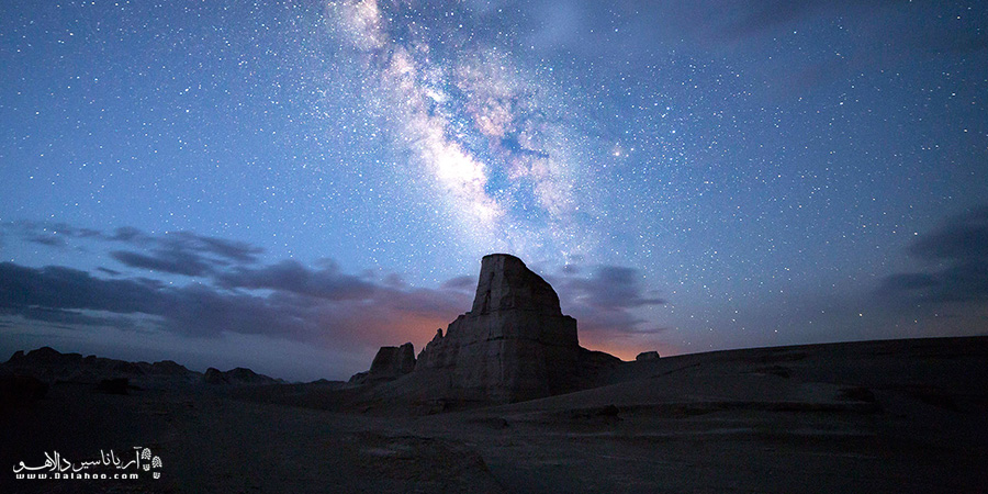 آسمان کویر لوت