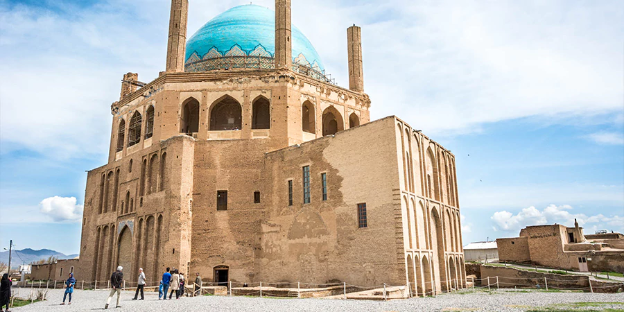 زنجان؛ گنبد سلطانیه تا موزه مردان نمکی